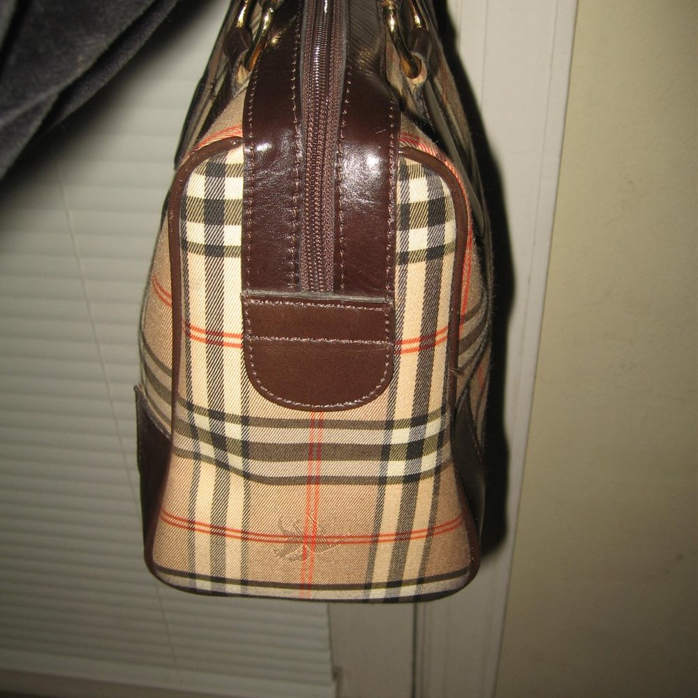 ❤️RARE VINTAGE BURBERRY NOVA CHECK RARE Doctors Bag Speedy Purse +Zipper Pull - Picture 7 of 9